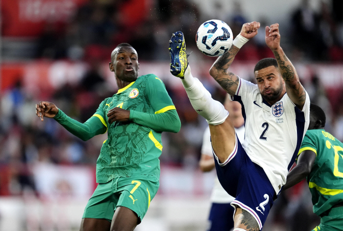 The next time we meet, Man City legend defender Kyle Walker is dramatically close to signing Everton. Man City Farewell After 8 Years