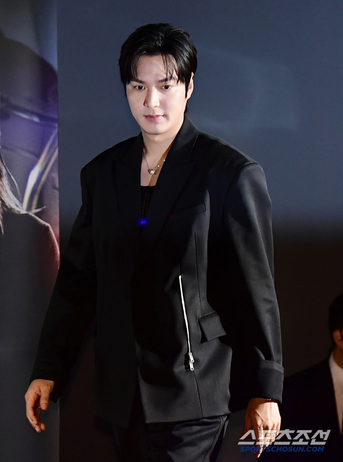  Lee Minho's powerful look
