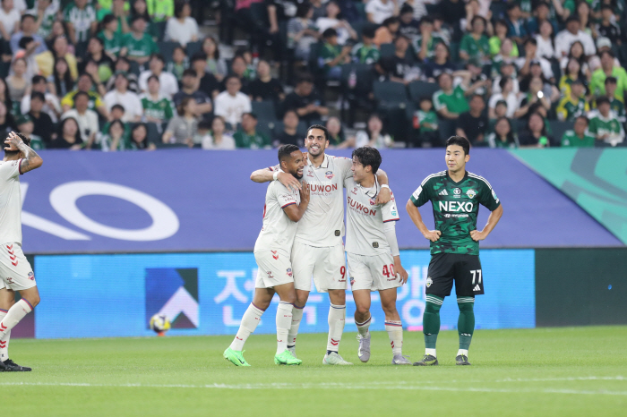 02 → 32 This is the power of the leader! Jeonbuk wins the theater against Suwon FC! 15G consecutive undefeated
