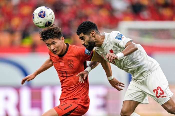 Regardless of who comes, the soccer association's atrocities toward the 71-year-old coach, receiving the lowest salary → kicking him out without penalty