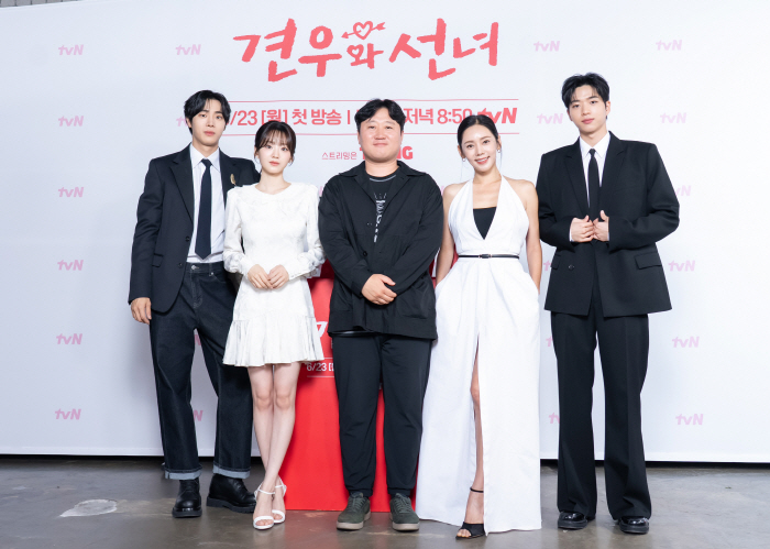 Shall we dance?Gyeon-woo and the fairy Joey-hyun X Chu Young-woo have a first love redemption romance (Roundup)