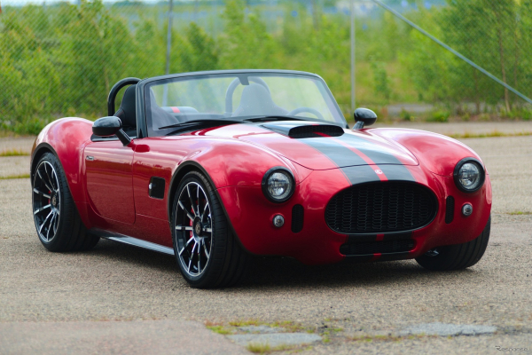 British classic car AC car..300 million won AC Cobra GT Roadster begins mass production