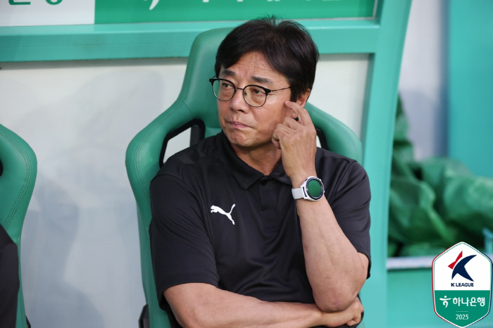 Coach Hwang Sun-hong's words of blessing If Yoon Do-young, a European player, is a world-class player beyond Korea (on-site press conference)