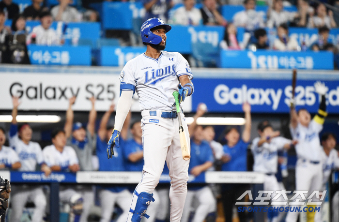 I acknowledge the appreciation of the ball! Good-bye, come from behind! Three-run! Diaz himself was surprised. → All he said was good