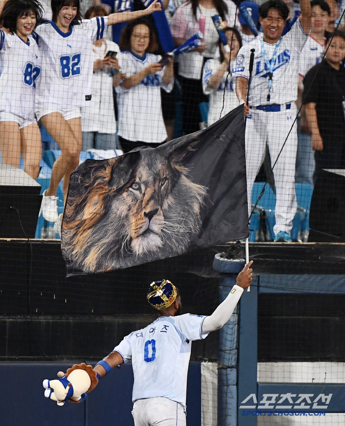 I acknowledge the appreciation of the ball! Good-bye, come from behind! Three-run! Diaz himself was surprised. → All he said was good