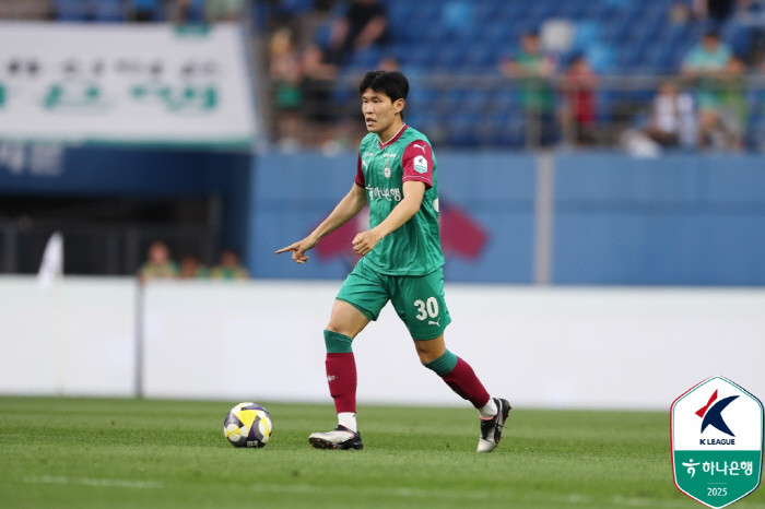 Joo Min-gyu, Kim Kyung-joon hits the goal post  Lee Soon-min leaves Daejeon, Kim Chun, 00 Moo 