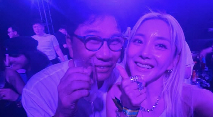 Lee Soo-man, who left SM, counting the number of times he returned to Korea...Soshi Sunny → S.E.S. Sea and Yujin. 
