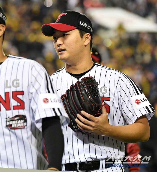 LG, ranked 8th in shock, Is Unexpected Power Reinforcement...Ko Woo-seok, who was released in a surprise move, is on the verge of forcing an end to the ML challenge, which
