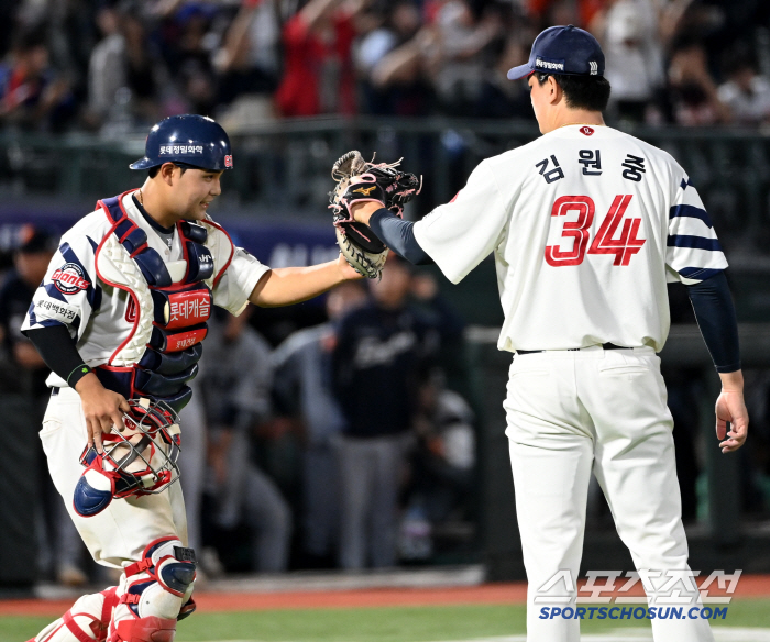 Lot-lin, who was watching baseball in Sajik, had a huge accident. A role model? Kang Minho went to Samsung and 