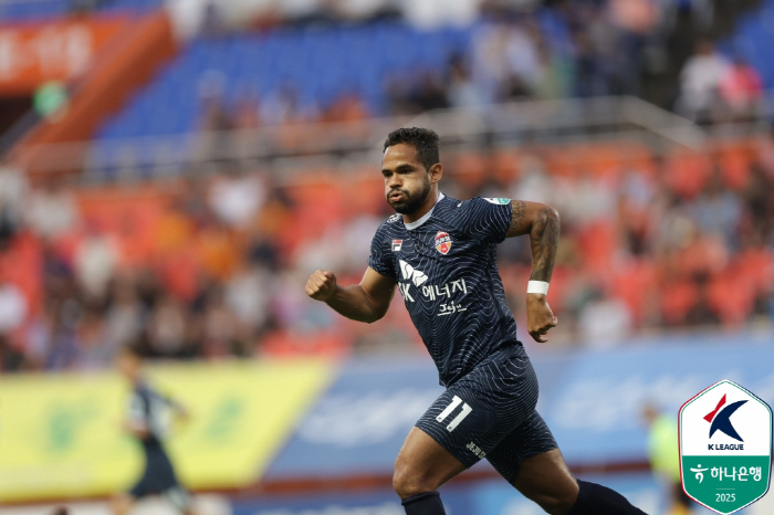  Win in 4 games → Escaped the risk of losing consecutive games, Jung Ji-hoon scored the winning goal, Gwangju, and overcame the exit variable10 wins against Jeju → 6th place successfully