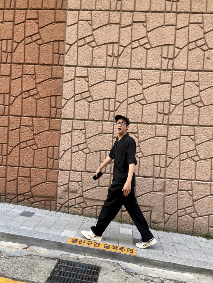  'Boyfriend GIF Maker' Jung Joon-won, 'Heart-warming visuals' in the alley and on the bed