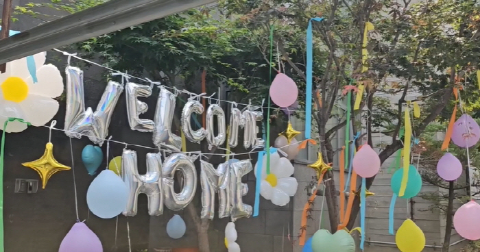  Gong Hyojin, ♥Kevin-O, how happy were you to be discharged from the military.. Self balloon party → Gomsin graduation welcome home