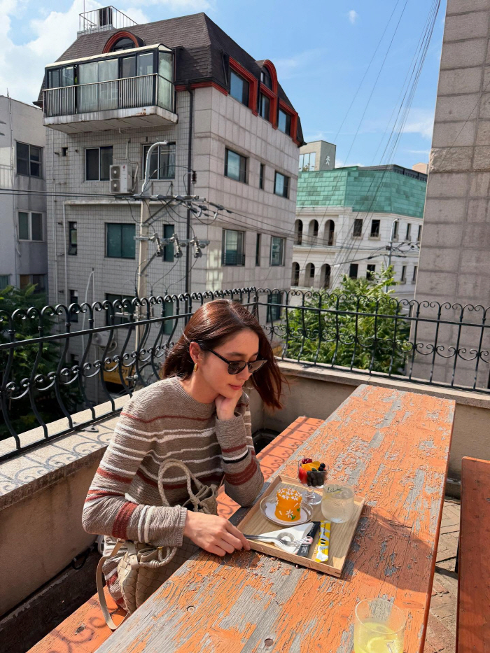  Lee Minjung who became a free lady? ♥ Healing time on the terrace alone without Lee Byung-hun
