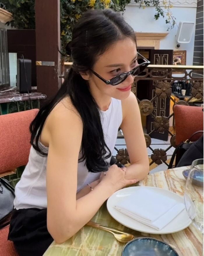  Song Hye-kyo's recent news in Madrid...The atmosphere of long hair has changed