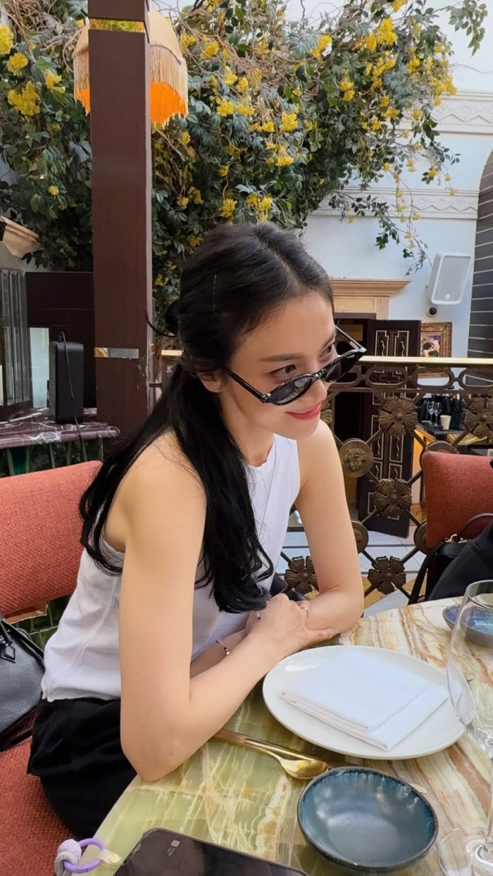 Song Hye-kyo, a completely different atmosphere..Legendary styling with hair piece