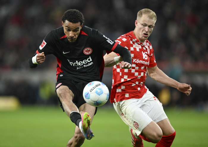 Super-hit Manchester United big picture joins 100 million euros star recruitment → Swap deal card dropped after one season of £36.5 million FW