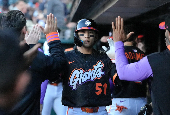 I can't believe it's number six…Lee Jung-hoo's batting order is shocking! Severe batting slump deploys first lower batting order of the season