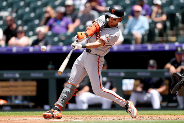 I can't believe it's number six…Lee Jung-hoo's batting order is shocking! Severe batting slump deploys first lower batting order of the season