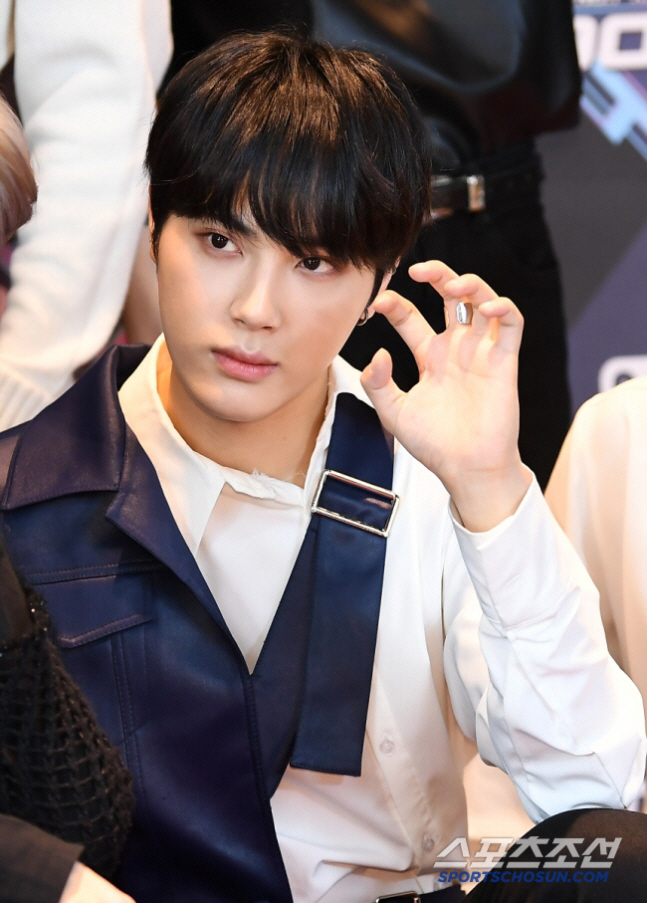Ju Hak-nyeon Apologizes After Controversy, Denies Prostitution Allegations