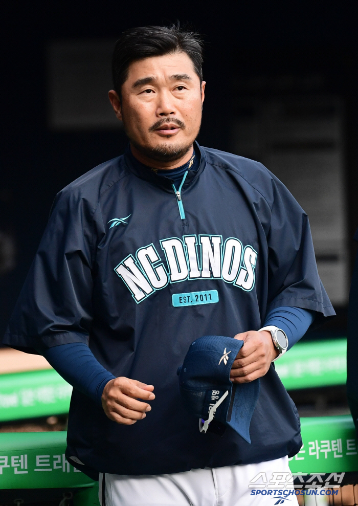 I have to rest until today... Injuries continued, and in the end, he returned the No. 1 batting average on active duty due to the aftereffects of head shots