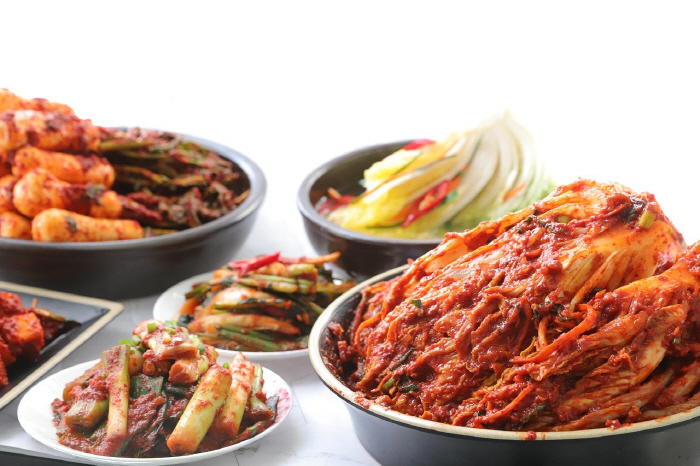 Improve metabolic health, such as eating kimchi lactobacillus during pregnancy and losing the child's weight