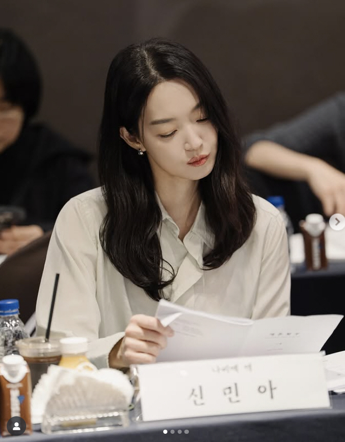'Is this combination real?' Shin Min-ah, Joo Ji-hoon, and Lee Jong-seok's live-action chemistry for the first time