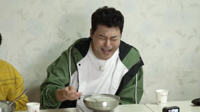 Jeon Hyun-moo is a bit picky...Park Jung-soo, I don't think anyone hit Jeon Hyun-moo by appearing as an eating friend (Plan 2 of Jeon Hyun-moo)