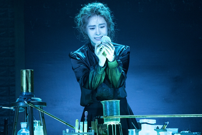 Ok Joo-hyun, Marie Curie confirmed to join...be proud of the power of culture Reenactment of overwhelming control of the stage