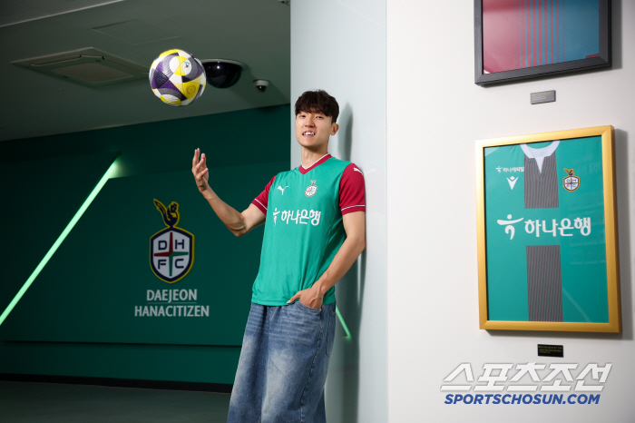FC Seoul → Daejeon Hana Kim Jin-ya Master Hwang Sun-hong's primary goal is to contribute to the championship (Official)