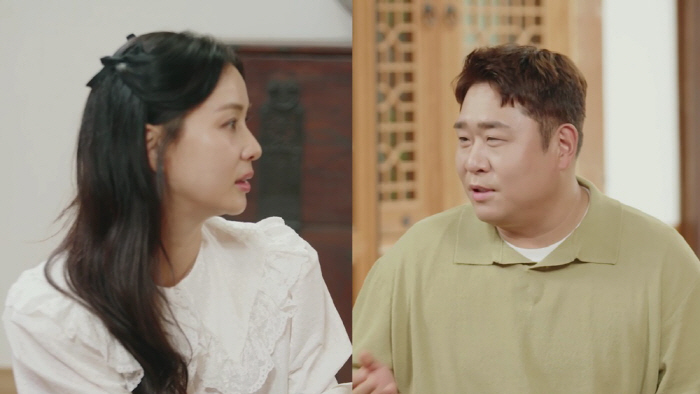 I'm scared. Ko So-young will appear on a variety show for the first time in 33 yearsOh Eunyoung, hold hands and find healing (Oh Eunyoung Stay)