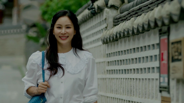 I'm scared. Ko So-young will appear on a variety show for the first time in 33 yearsOh Eunyoung, hold hands and find healing (Oh Eunyoung Stay)