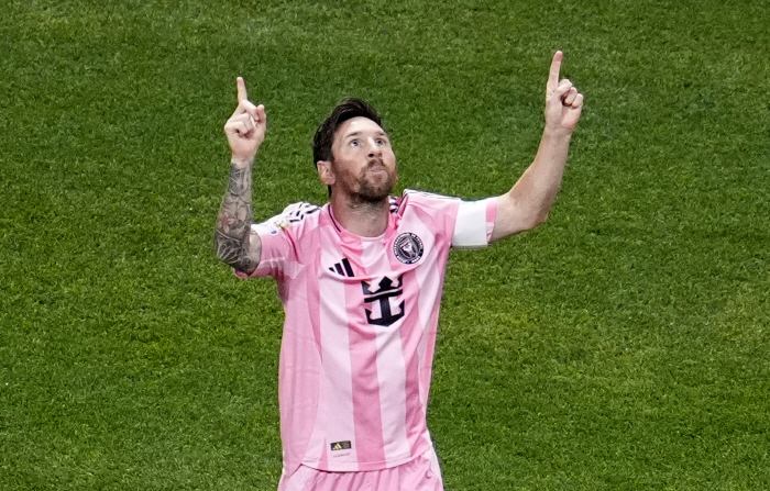 Messi Magic, who is still alive at 37 years old, scored a thrilling free-kick come-from-behind goal!Inter Miami Beat Porto for First Club World Cup Win!