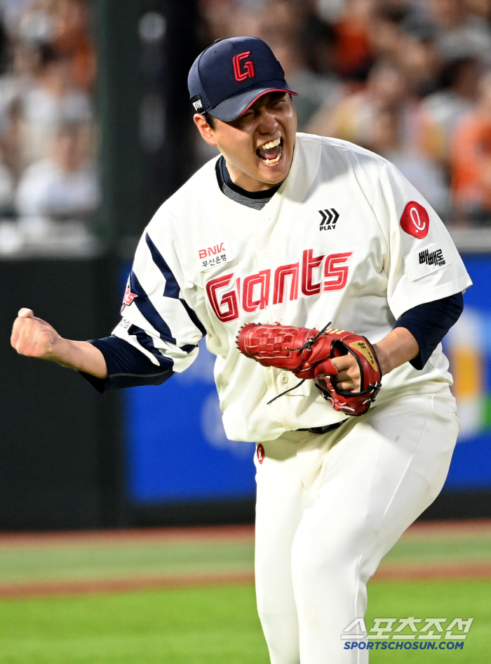 Nadeux the blade is back! 365 days  1st starting win for the first time in 14G → Winning against No. 1 Hanwha 