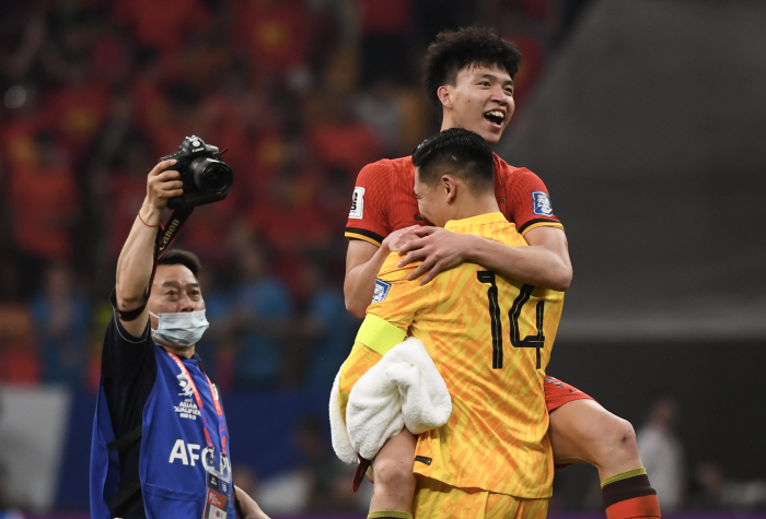 There has never been such a player in Chinese history. 18-year-old Yang Min-hyuk is crazy, ranking 4th in all-time ransom  2nd in China