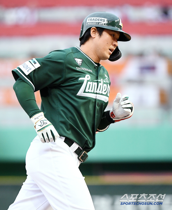 Almost perfect. 9th place batting team SSG good news! Home run king is finally coming back