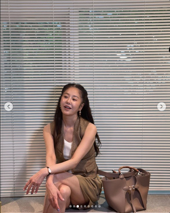 Ko Hyun-jung, dried-up angular beauty...Is your health okay? I'm worried about the fans