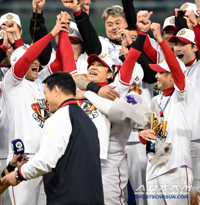  The beast is coming back to the Incheon outfield! Retirement starting center field confirmed