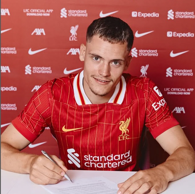  A new record of 216 billion won in talent that is close to perfection → 22 year old's annual salary has soared by a whopping 23.5 billion won, 12 times...Liverpool announces recruitment of Birz