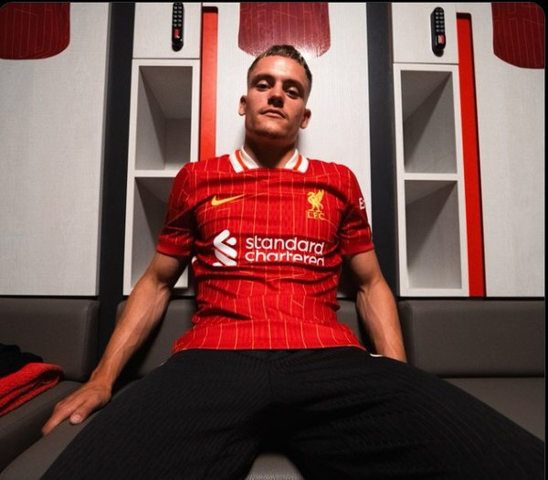 Virts Liverpool, a man with the highest transfer fee of 215 billion won in EPL history, wants to win the world's top three clubs every year!