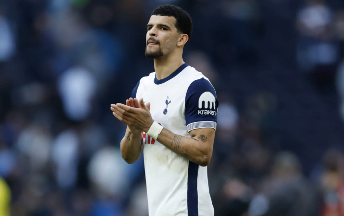 SON, get out. Tottenham's shocking new season plan outlined to bring Solanke aid, chairman Levi moved to recruit Solanke aid helpers