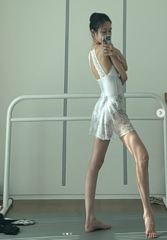 The ballerina pose is different...Eom Tae-woong ♥ Yoon Hye-jin, ballet suit appearance → 0% skinny body surprise