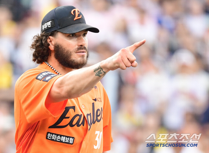Baseball is not easy...The expected player mentioned directly by veteran Baek Jeon-won, joining the first team → Why Futures?