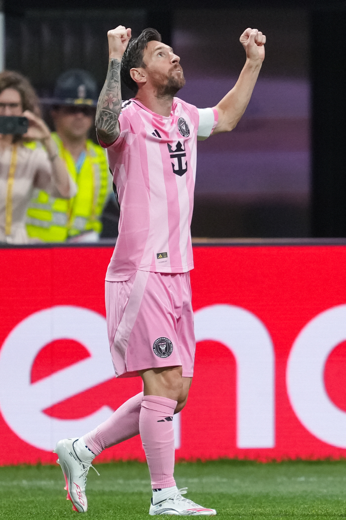 GOAT Messi, stay in the U.S.! Inter Miami Re-signing Up To December 2026