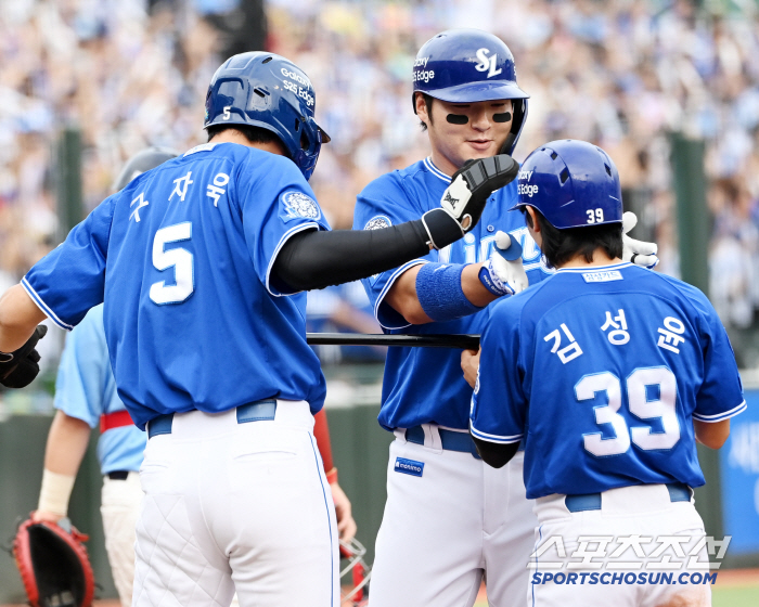 He had a good batting sense, so he responded to the trust of the 39-year-old big gun and the head coach…3G consecutive arch → Jump to third place in home runs at once 