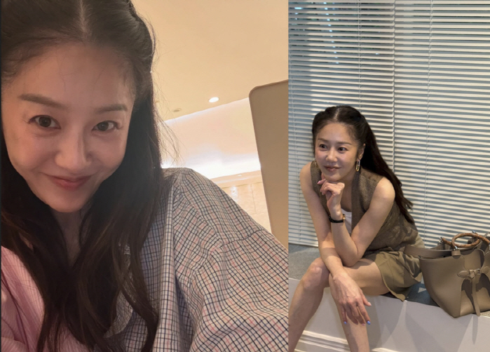 Ko Hyun-jung's beauty while shining more than the luxury modern interior revealed in the selfie