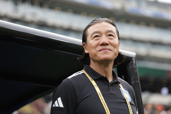  You can look forward to it Lee Jin-hyun who kept his promise → Um Won-sang, the incarnation of speed → One goal and one assist side by side…Ulsan Succeeds 21 Reverses Extreme Fluminesh