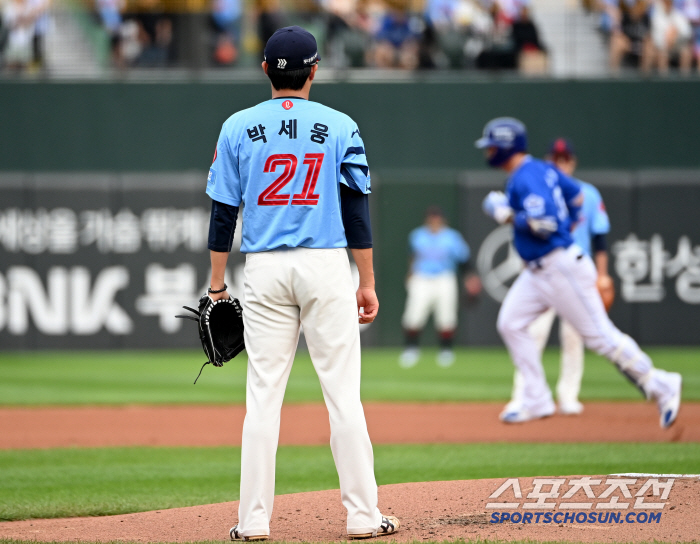 Park Se-woong, who returned after 12 days, made the worst pitch of 70 pitches  6 runs in 3 innings including home runs...The return match that was hit hard → There is nothing wrong with the hit 