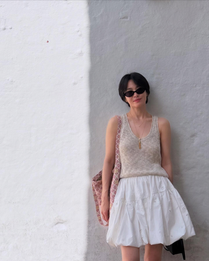  Song Hye-kyo was also a bread-soon..A shining presence even when you press down your hat