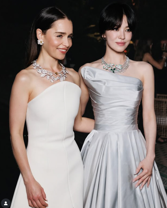 Game of Thrones actress reveals two shots with Song Hye-kyo → Ko Hyun-jung is also good