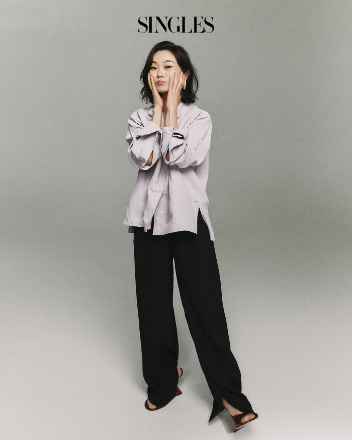 Lee Bong-ryeon reveals the back story of her Bali trip on Unseuljeon's reward vacation...Laugh and talk as much as you want (Singles)
